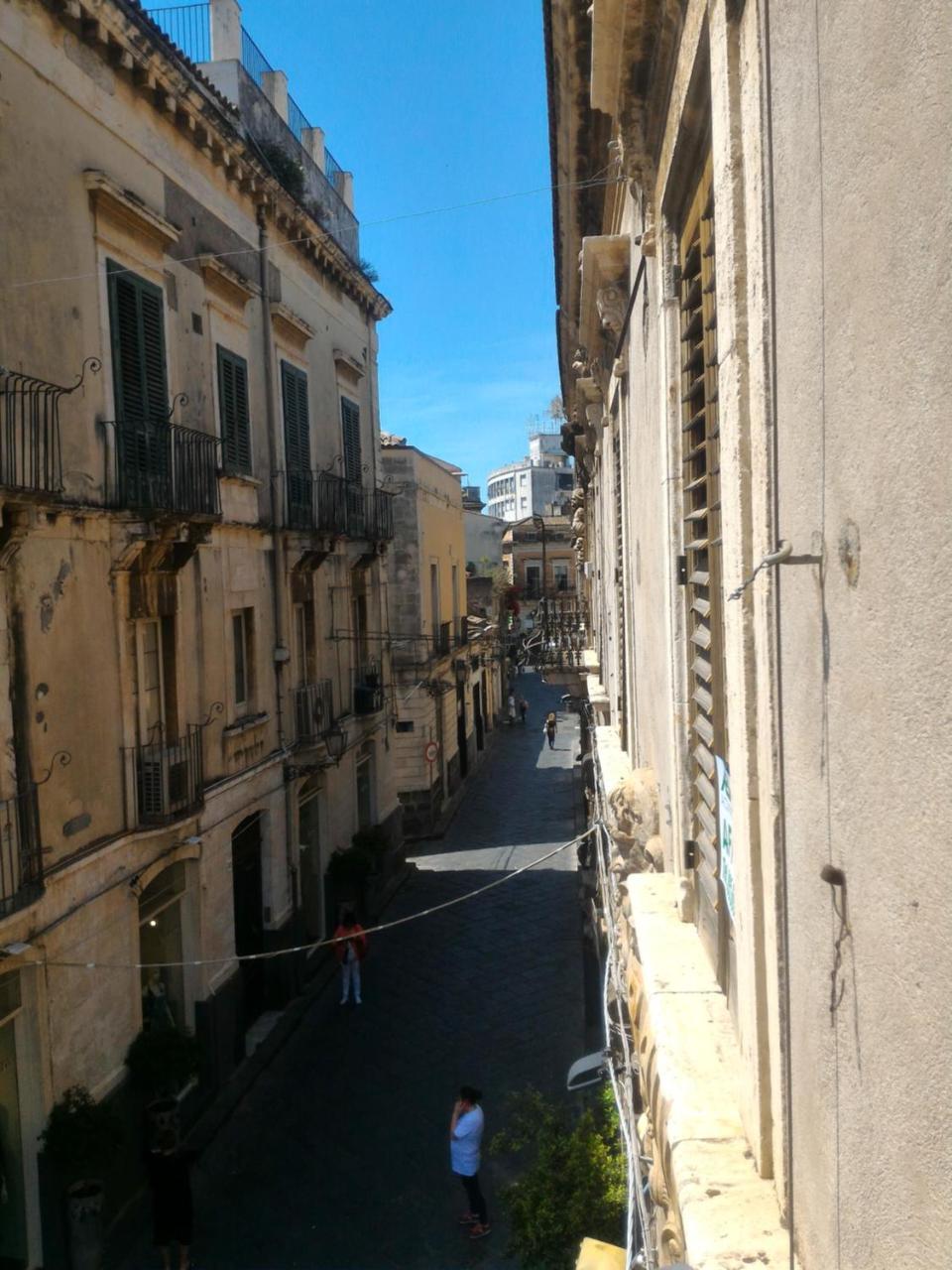 Appartamenti Piazza Duomo Acireale Exterior foto